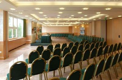 Event and conference rooms of Hotel Arena are ideal places for business events - ✔️ Hotel Arena**** Budapest - discount wellness hotel close to Budapest Fair and Stadinok metro station