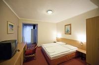 Discount hotel room in Budapest in the Hotel Lido - family friendly rooms with special price offers in Obuda in Budapest in Hungay