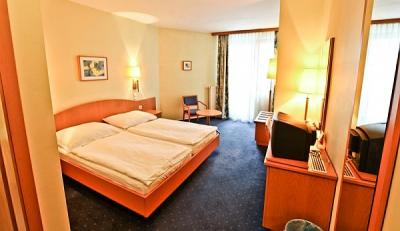Double room in Hotel Sissi in Budapest - Sissi Hotel Budapest - discount hotel in the centre of Budapest